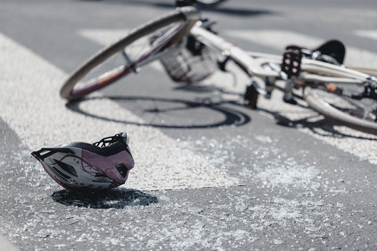 Atropello de un cicloturista. Lucha contra la violencia vial