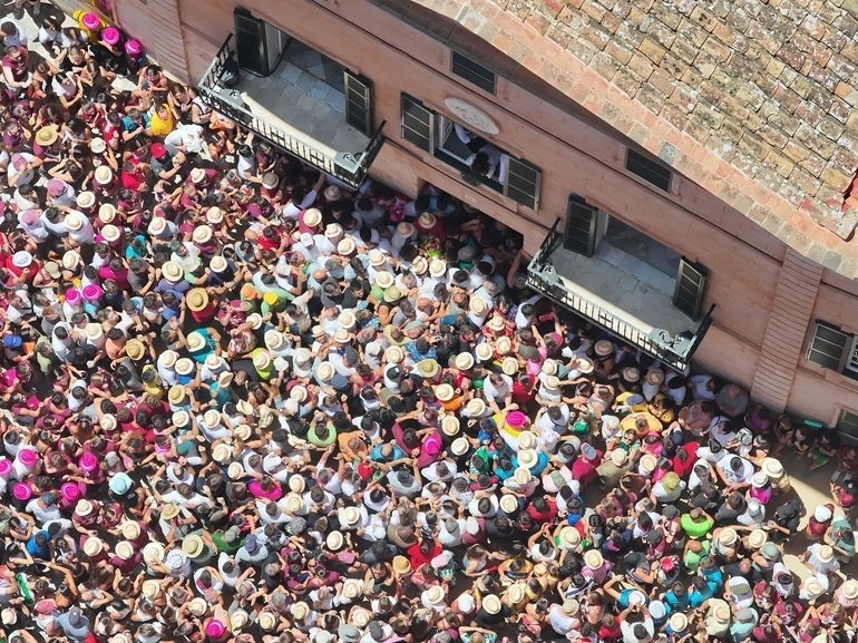 De 30.000 a 150.000 personas: el reto policial de Sant Joan - Policía Local de Ciutadella de Menorca, entrevista a su Inspector jefe, Diego Pastrana Huguet
