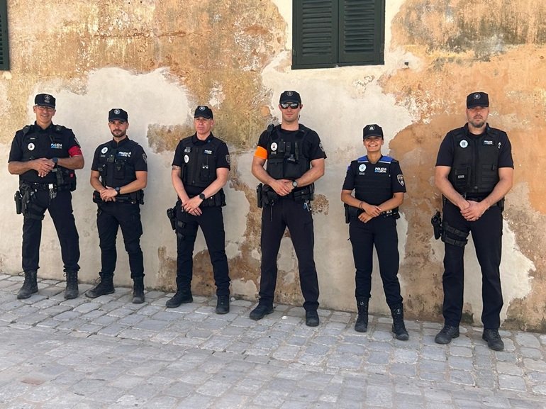 De 30.000 a 150.000 personas: el reto policial de Sant Joan - Policía Local de Ciutadella de Menorca, entrevista a su Inspector jefe, Diego Pastrana Huguet